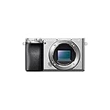 Sony Alpha 6100 E-Mount Systemkamera (24 Megapixel, 4K Video, 180° Touch-Display, 0.02 Sek. Echtzeit-Autofokus mit 425 Kontrast AF-Punkten, OLED Sucher, inkl. SEL-P1650 Objektiv) silber