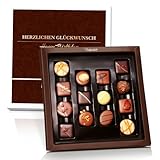 Pralinenbote Genussmanufaktur – 'Herzlichen Glückwunsch' Kollektion mit 14 handgefertigten Pralinen deutscher Chocolatiers, das Pralinen Geschenk