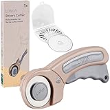 45 mm Rollschneider Set: Edelstahl Rotary Cutter mit 3 Klingen – für Papier, Stoff und Leder – Ergonomischer Stoffschneider mit Sicherheitsverriegelung – Haushaltshelfer von LIVAIA