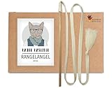 Die RANGELANGEL: Unsere nachhaltige Katzenangel mit Buchenholz-Stab und beigem Baumwollband. In Deutschland von Hand und mit Liebe gefertigtes nachhaltiges Katzenspielzeug