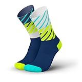 INCYLENCE Laufsocken für Damen und Herren mit leichter Kompression,1 Paar (DE/NL/SE/PL, Numerisch, 43, 46, Regular, Regular, Diagonals Navy Canary)