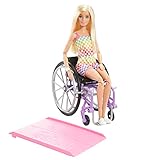 Barbie Fashionista-Puppe, Rollstuhl mit blonden Haaren und Regenbogen-Jumpsuit, Rollstuhl und Rampe, Puppe inklusive, Geschenk für Kinder, Spielzeug ab 3 Jahre,HJT13