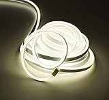 Spetebo LED Licht Schlauch 10m warmweiß - 900 LED - Lichterschlauch Deko Beleuchtung Außen