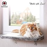CanadianCat Company | Katzen Fensterliege Katzenbett Fensterbank Snuggly Place in hellgrau Flauschiges Fensterbrett Katze waschbar | ca. 50 x 35 cm