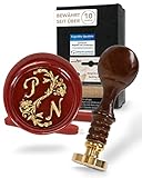 gravurART Siegelset Personalisierter Siegelstempel + 2 Stangen Siegelwachs und Metallicfarbe für 2-farbige Siegel. Für persönliche Wachssiegel mit 2 Initialen und Zierranke