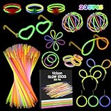Vicloon Knicklichter Party Set, 100 Neon Leuchtstäbe mit 135 Verbinder, 7 Tolle Farben Knicklichter Kinder, Brillen, Ohrringe viel Zubehör für Hochzeiten Festivals Party Halloween Weihnachten Deco