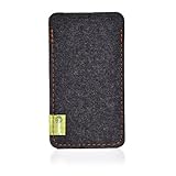 Almwild® Hülle passend für Apple iPhone 15 Pro Max/Plus, 14 Pro Max/Plus, 13 Pro Max mit Apple Leder/Silikon Case-Nutzung. Modell “Dezenzi” in Schiefergrau aus Naturfilz. In Bayern handgefertigt.