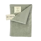 Jean & Len Gästehandtuch aus 100% Bio-Baumwolle, in der Farbe Salbei, mit Aufhänger, Oeko-TEX und GOTS Zertifiziert, Markenlabel aus veganem Leder, Gästehandtücher 30x50 cm