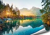 4FINO Berge Poster Natur Bilder Foto Kunstdruck Wandbild Moderne Wand Dekoration Wohnzimmer Schlafzimmer Küche (Hintersee & Watzmann, 100 cm x 70 cm, ohne Rahmen)