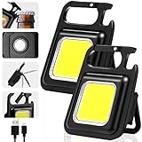 Mini Taschenlampe, 1000 Lumen helle wiederaufladbare Schlüsselanhänger Taschenlampen mit 3 Modi, tragbare Taschenlampe mit Klapphalterung, Flaschenöffner und Magnetfuß