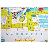 Mattel Games HCK86 - Scrabble Junior Kids Kreuzworträtsel-Spiel mit 2 Spielebenen, 6 Minispielen & Aufklebern für die individuelle Gestaltung, Brettspiel ab 6 Jahren