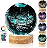3D Planet Kristallkugel Nachtlicht 80mm Solar System Kristallkugel 16 Farben Nachtlicht mit Holzsockel Schneekugel Glas Lasergravur Geschenk für Frauen Kinder Freunde Familie