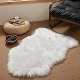 HLZDH Faux Lammfell Schaffell Teppich Kunstfell Dekofell in Super weich Lammfellimitat Teppich Longhair Fell Optik Nachahmung Wolle Bettvorleger Sofa Matte (90 X 60 cm, Weiß)