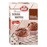 RUF Schoko-Muffins, Backmischung für Schokoladenmuffins mit Schokoladenflocken, mit 12 Muffinförmchen, für Cup-Cakes geeignet, 8er Pack (8x300g)