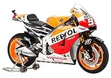TAMIYA TAM14130 0.05 Repsol Honda RC213V '14 - hochwertiger Bausatz - hohe Passgenauigkeit - Motorrad Modell - Bike - Modellbau - Motorcycle - Fahrzeug - zum selber zusammenbauen - unlackiert - 14130