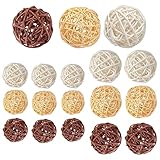 LATRAT 18 Stück Deko Kugeln Rattankugeln Dekokugeln Wicker Rattan Ball, Kugeln Hochzeit Tischdeko Party Hängedeko Aromatherapie Duft Kaninchen Vogel Papagei Kauspielzeug, Hölzern+weiß+Curry