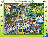 Ravensburger Kinderpuzzle - Unsere grüne Stadt - 24 Teile Rahmenpuzzle für Kinder ab 4 Jahren mit Suchspiel, grün